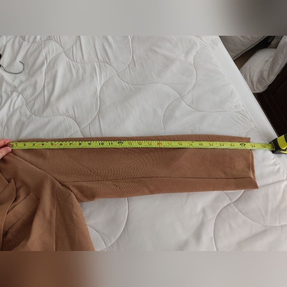 JLUXLABEL - NWT Women's Tan/Beige Suit Jacket Business Blazer - Picture 11 of 13